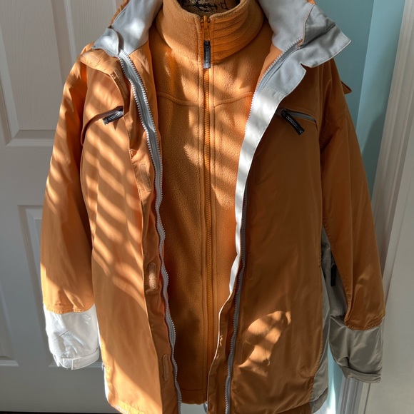 Women’s QUEST~2 in 1 Ski Jacket. NWOT! 
Purchased @ Dick’s Sporting! 
Nice! - Picture 7 of 16